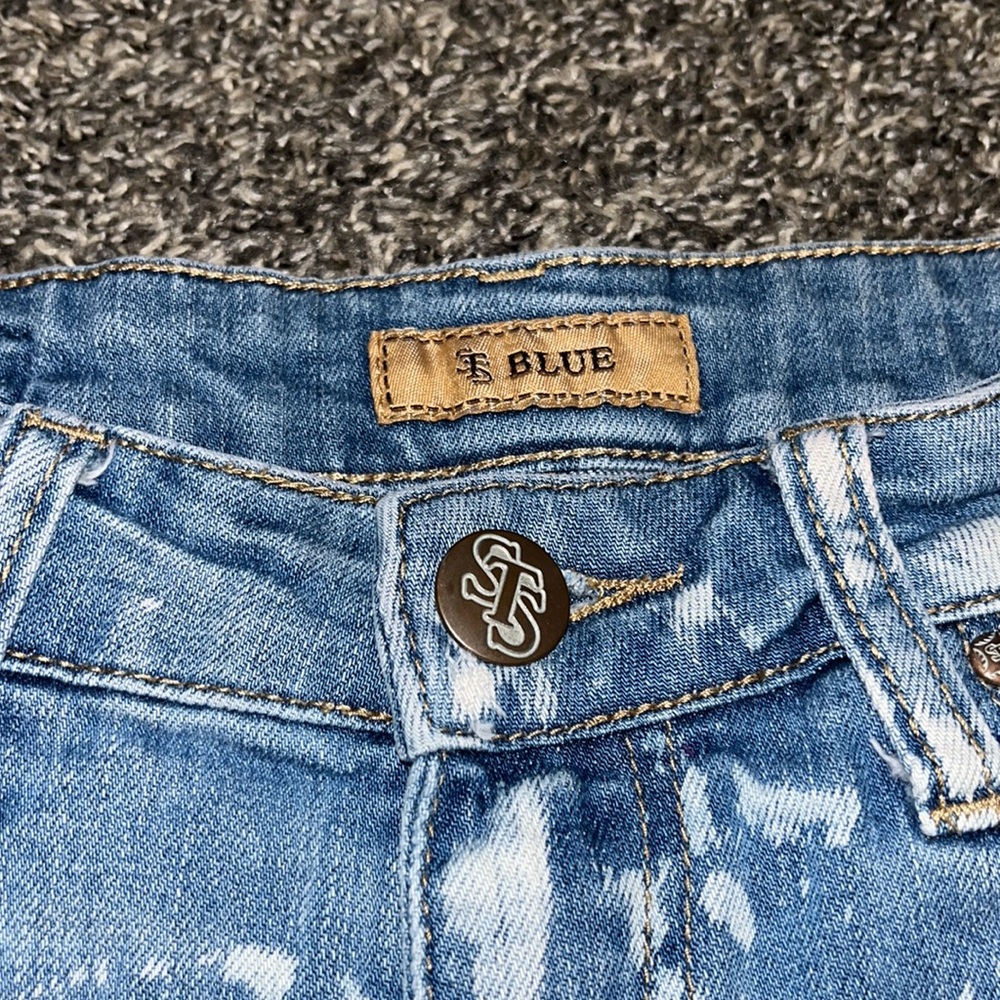 STS Blue Denim Shorts - Picture 4 of 5